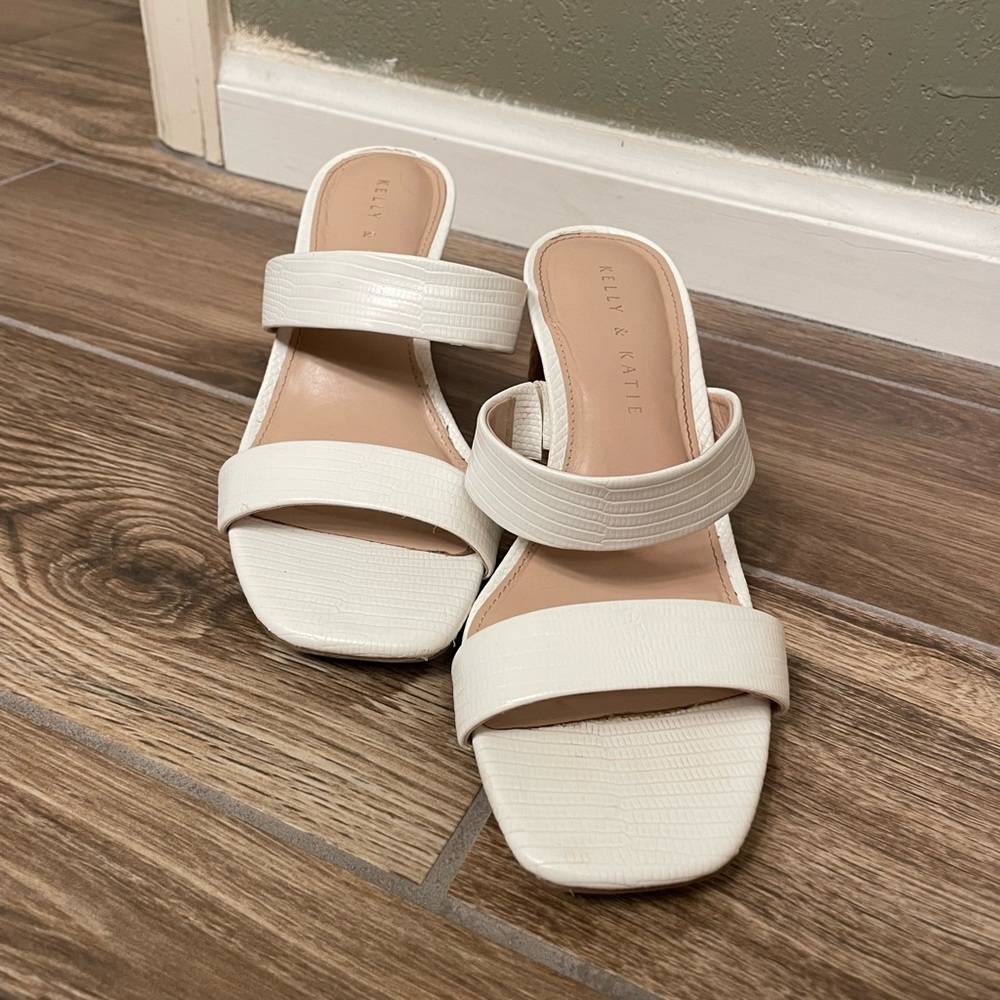 White mini heels